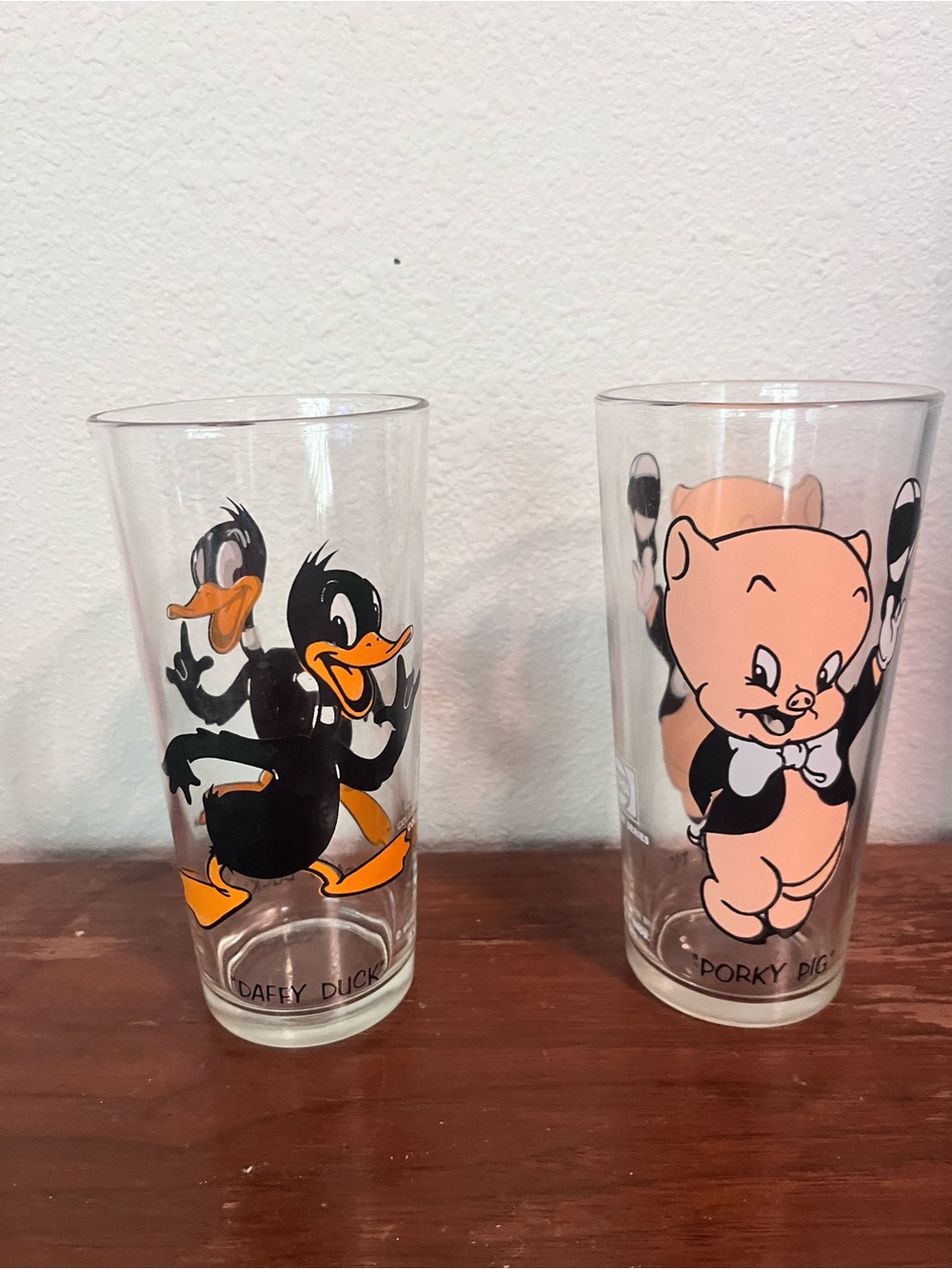 Pepsi Vintage Daffy Duck & Porky Pig Cartoon Glasses -